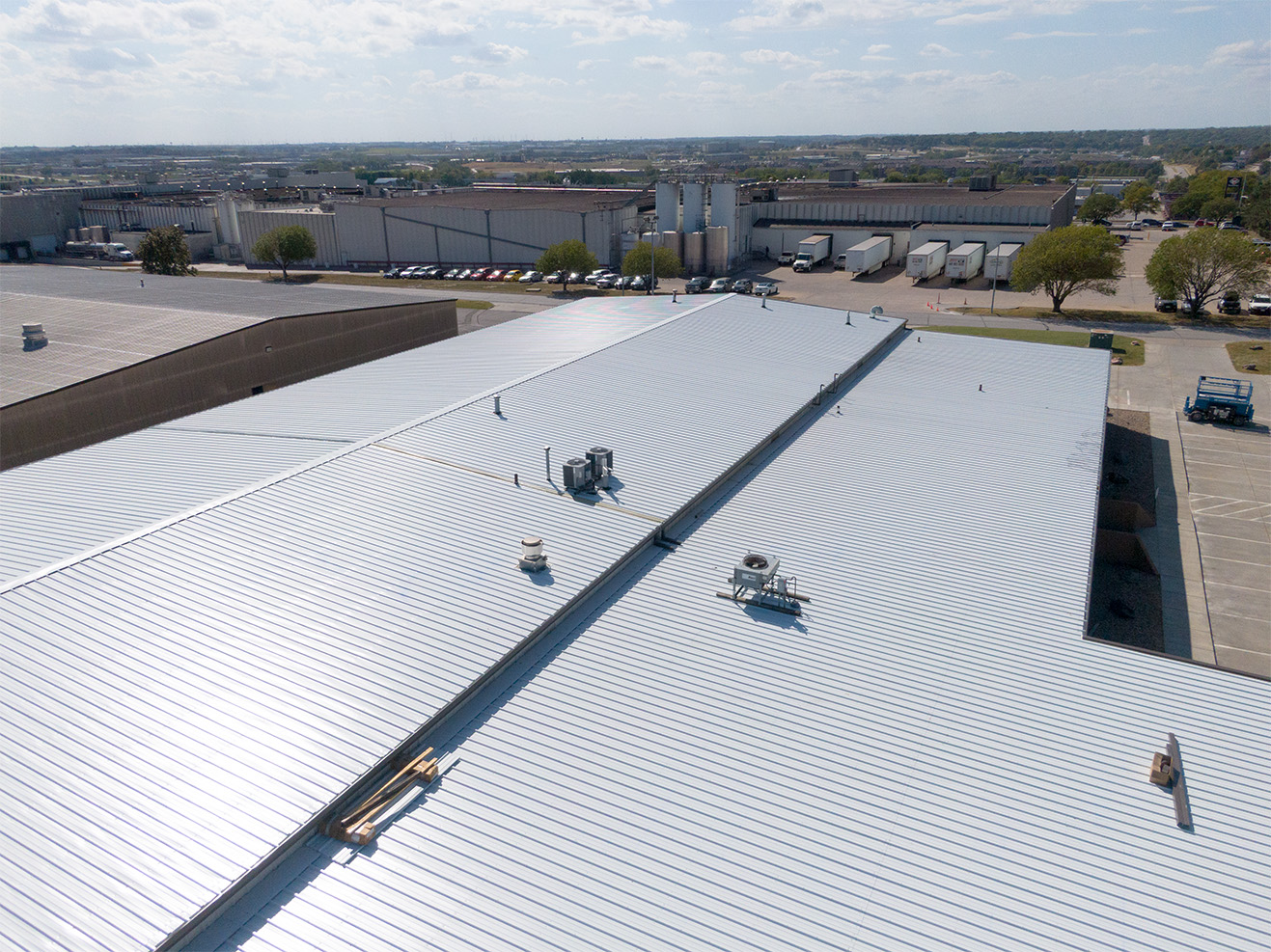 Standing Seam and R-Panel Metal Roofs in Lubbock